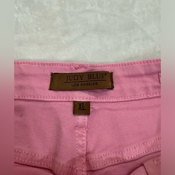Pink Judy Blue Full Size High Waist Fray Hem Denim Shorts - Picture 12 of 14